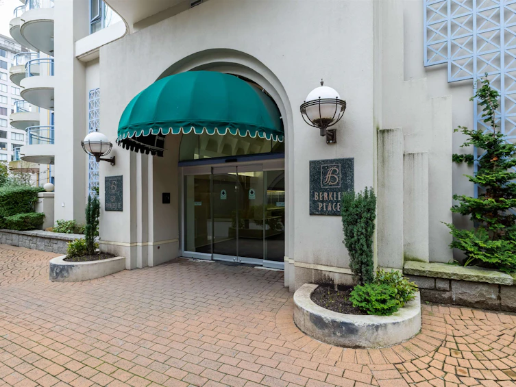 1506-739 Princess Street, New Westminster, BC, V3M 6V6 - 4