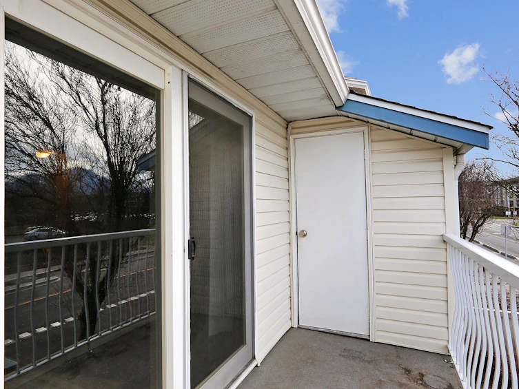 16-45435 Knight Road, Chilliwack, BC, V2R 3E8 - 15