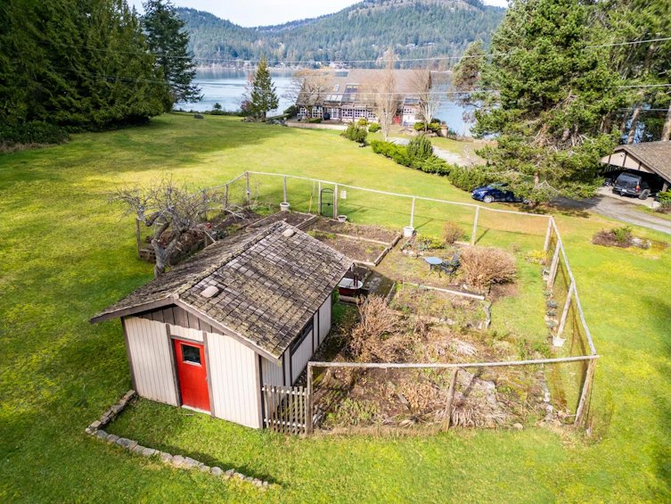 3201 Armadale Road, Pender Island, BC, V0N 2M1 - 35