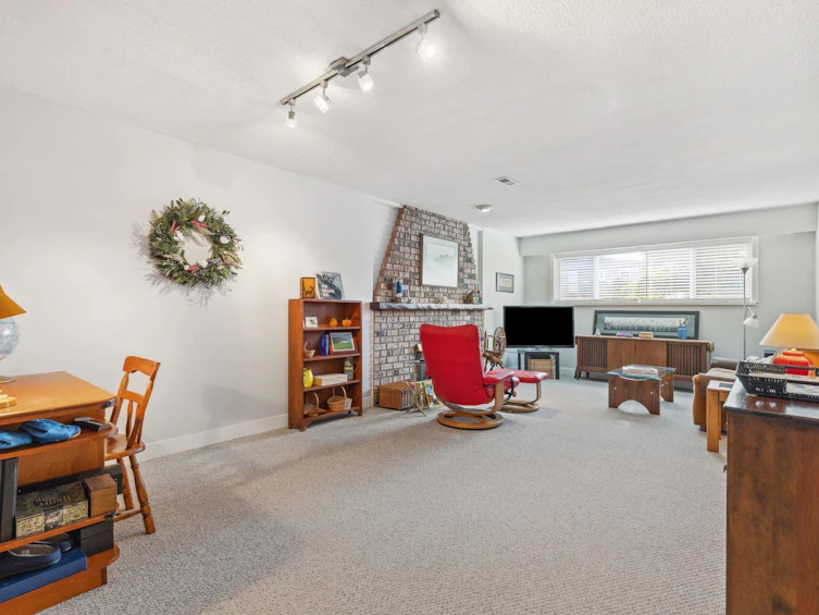 6520 Riverdale Drive, Richmond, BC, V7C 2G1 - 17