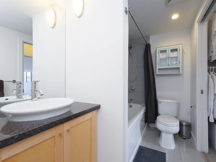 202-702 E King Edward Avenue, Vancouver, BC, V5V 0A9 - 16