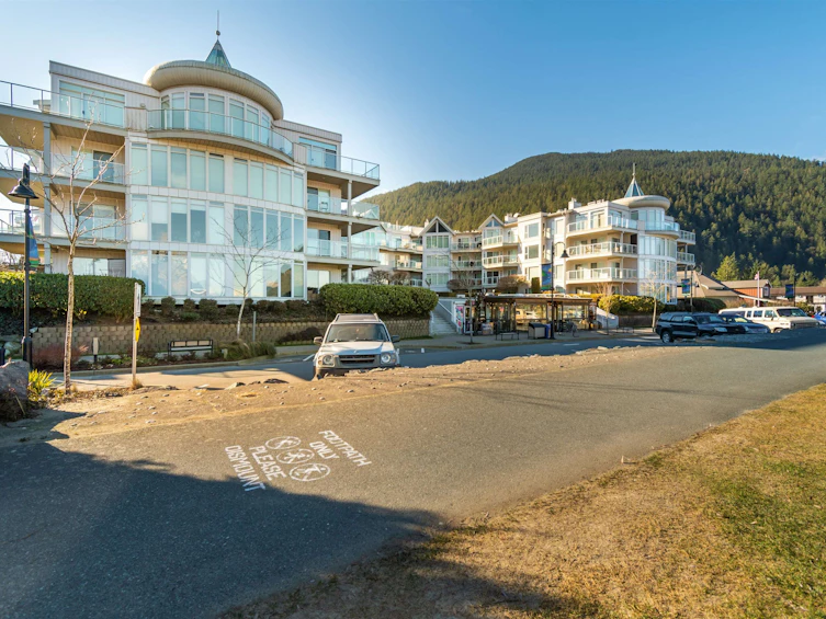 409-328 Esplanade Avenue, Harrison Hot Springs, BC, V0M 1K0 - 2