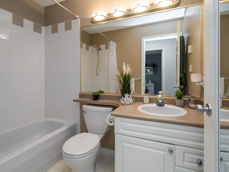 18626 65th Avenue, Surrey, BC, V3S 8Z9 - 21