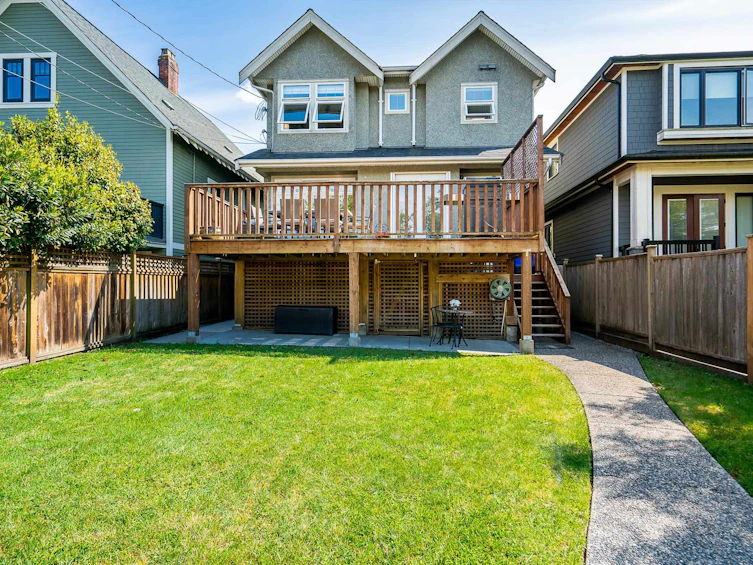 45 W 23rd Avenue, Vancouver, BC, V5Y 2G8 - 30