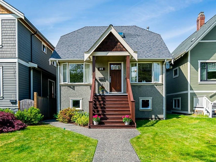 45 W 23rd Avenue, Vancouver, BC, V5Y 2G8 - 39