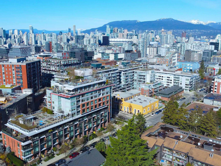 706-2321 Scotia Street, Vancouver, BC, V5T 0A8 - 2