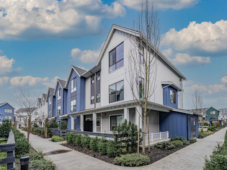 113-488 Furness Street, New Westminster, BC, V3M 0M1 - 2