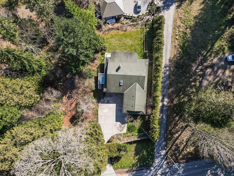 933 Gower Point Road, Gibsons, BC, V0N 1V3 - 37