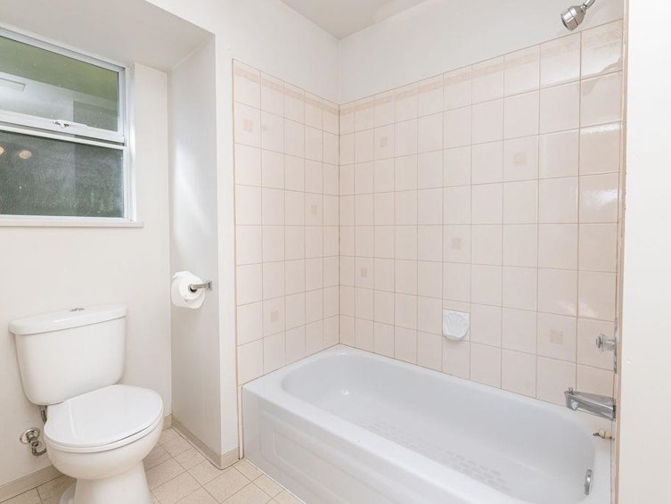 933 Gower Point Road, Gibsons, BC, V0N 1V3 - 15