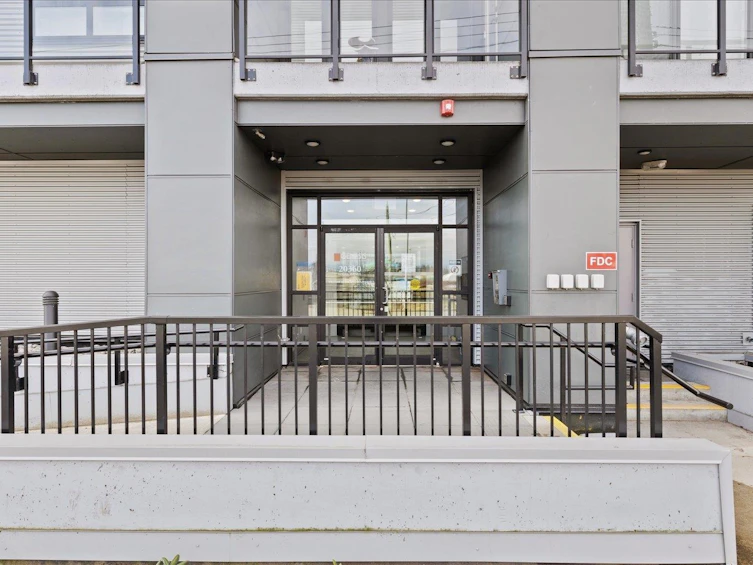 403-20360 Logan Avenue, Langley, BC, V3A 0P5 - 30