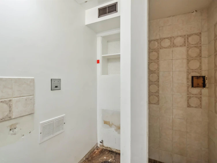 508 E 12th Street, North Vancouver, BC, V7L 2K4 - 15