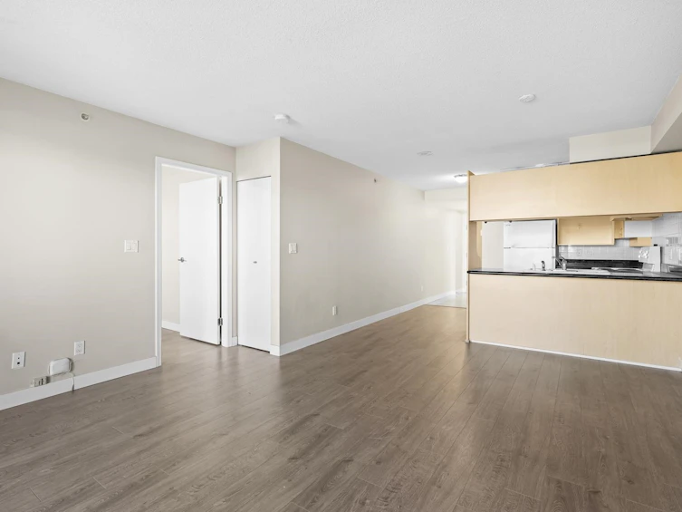 407-6611 Cooney Road, Richmond, BC, V6Y 4C5 - 7