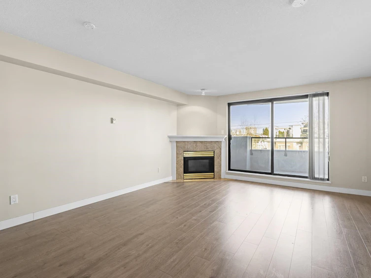 407-6611 Cooney Road, Richmond, BC, V6Y 4C5 - 4
