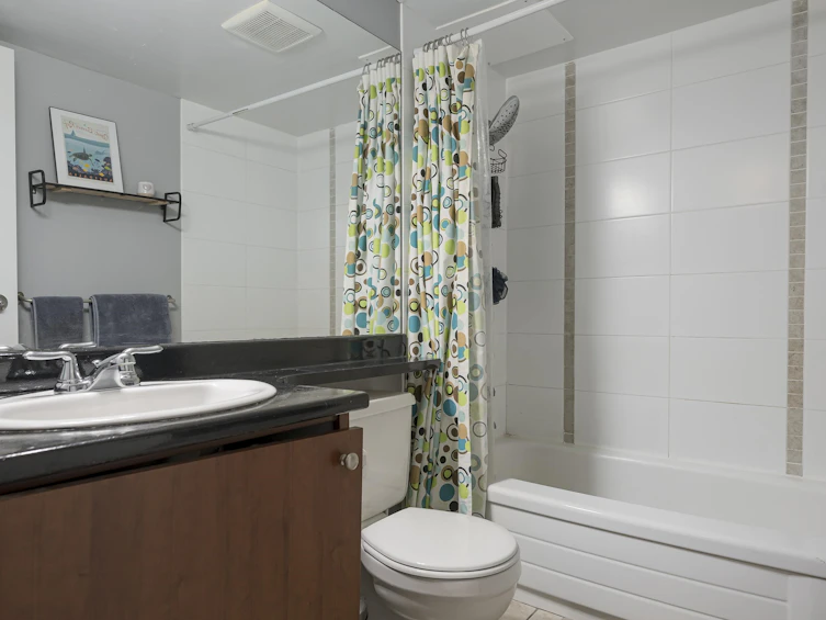 206-5664 200 Street, Langley, BC, V3A 1M8 - 20