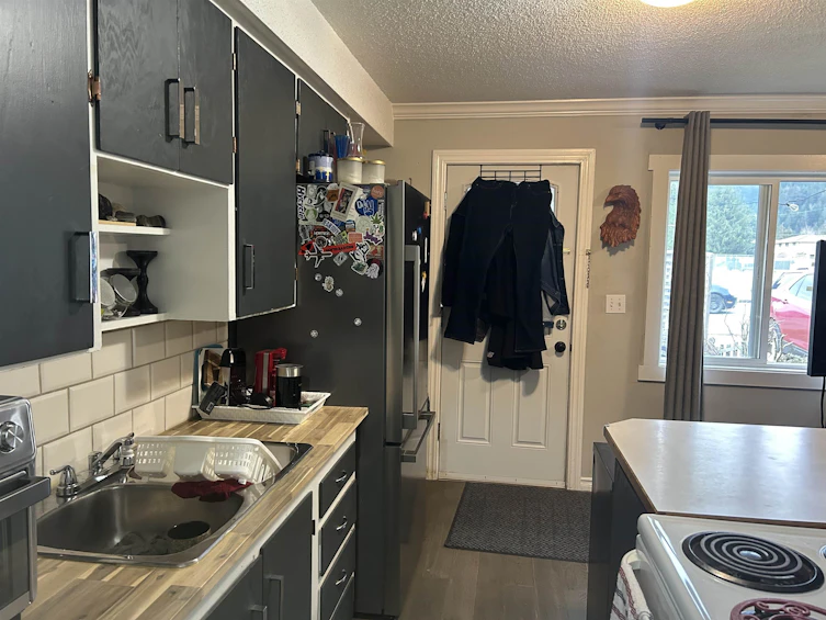 534-536 6th Avenue, Hope, BC, V0X 1L0 - 5