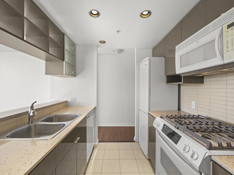 2005-928 Beatty Street, Vancouver, BC, V6Z 3G6 - 18