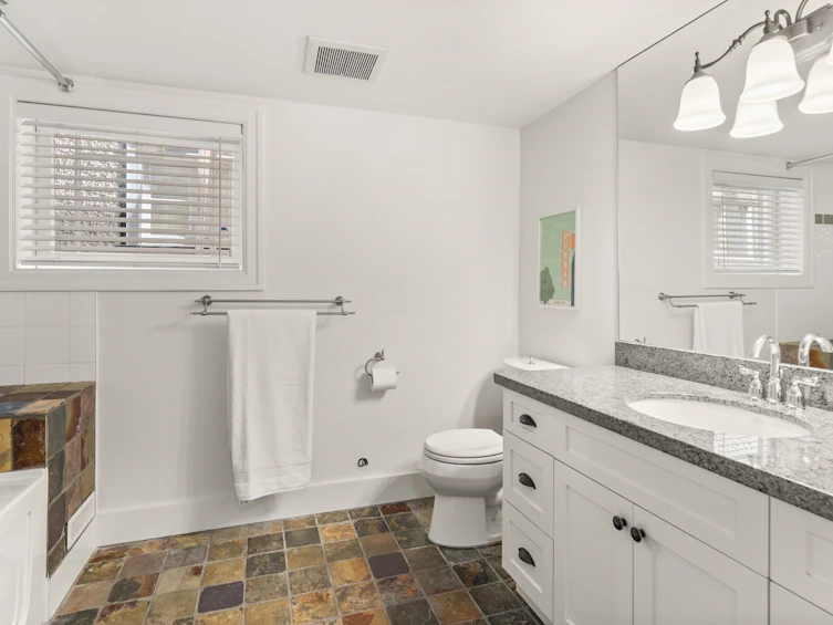 3550 W 31st Avenue, Vancouver, BC, V6S 1X9 - 27