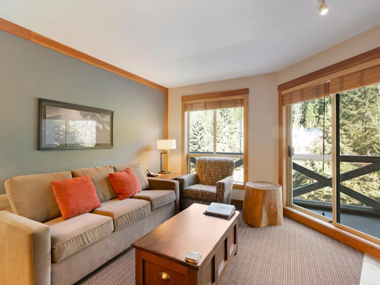 318C-2036 London Lane, Whistler, BC, V8E 0N7 - 2