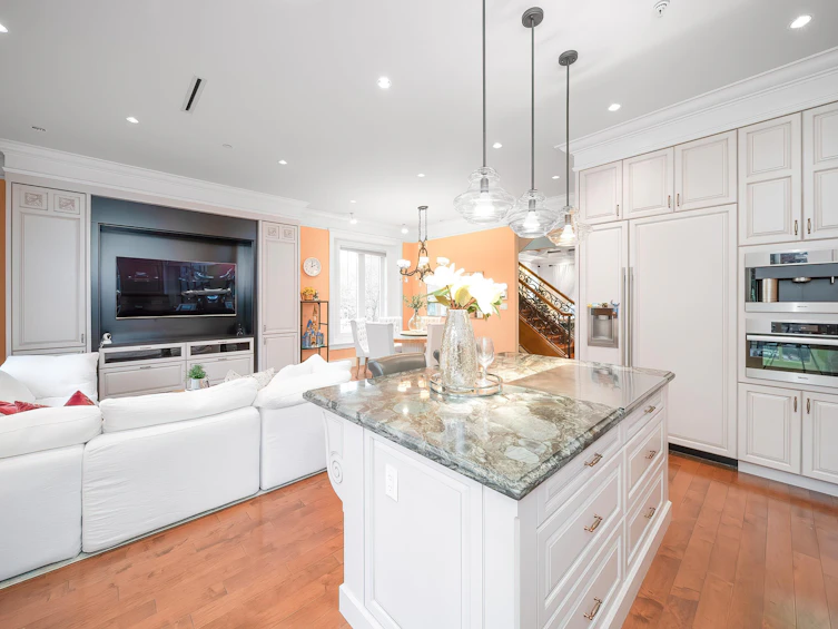 3996 W 31st Avenue, Vancouver, BC, V6S 1Y5 - 11