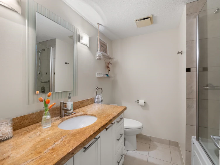 305-2256 W 7th Avenue, Vancouver, BC, V6K 1Y2 - 18