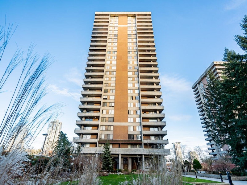 701 - 3737 Bartlett Court, Burnaby BC V3J 7E3