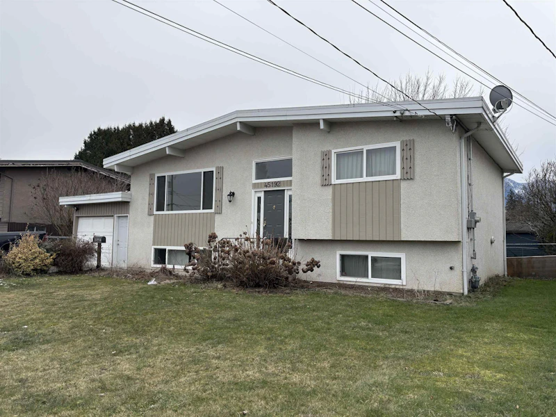 45192 Montcalm Road, Chilliwack BC V2R 2J9