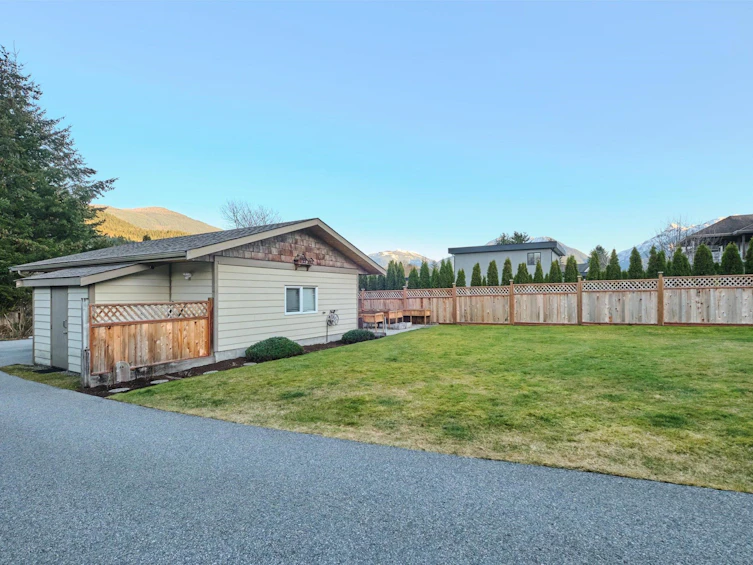 41434 Government Road, Squamish, BC, V8B 0G4 - 40