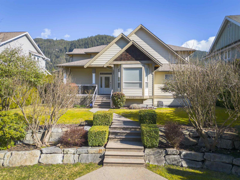 41434 Government Road, Squamish BC V8B 0G4