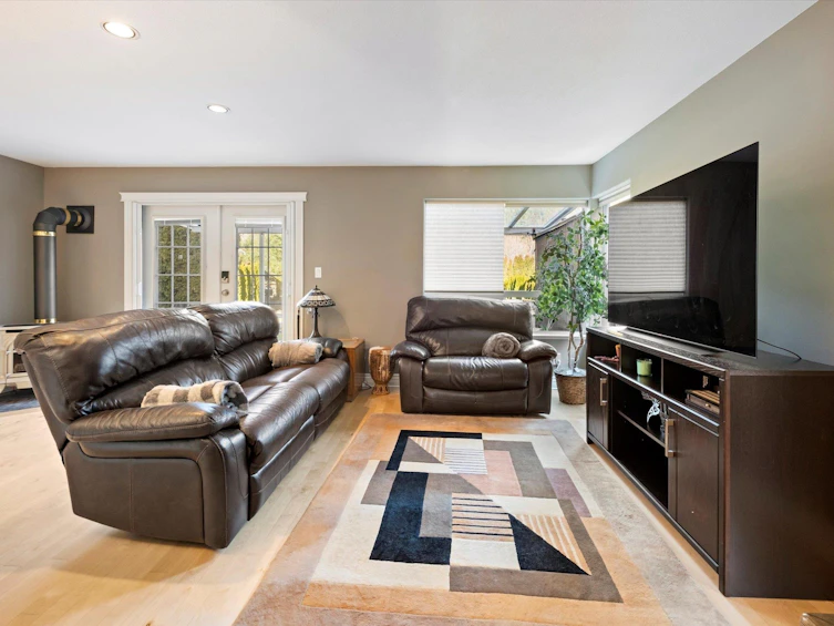 41434 Government Road, Squamish, BC, V8B 0G4 - 12