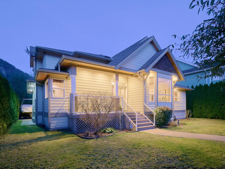 41434 Government Road, Squamish, BC, V8B 0G4 - 5