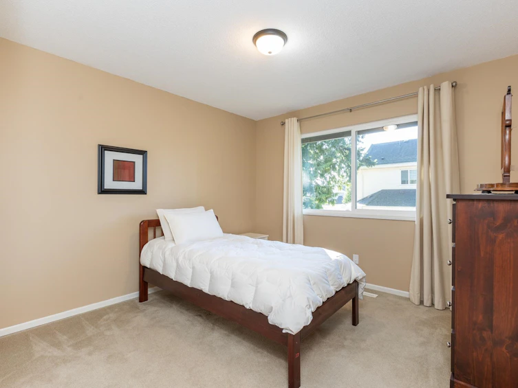 1999 Amble Greene Drive, Surrey, BC, V4A 7J1 - 24