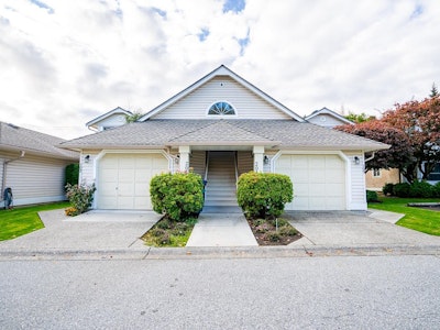 202-16031 82 Avenue - 2
