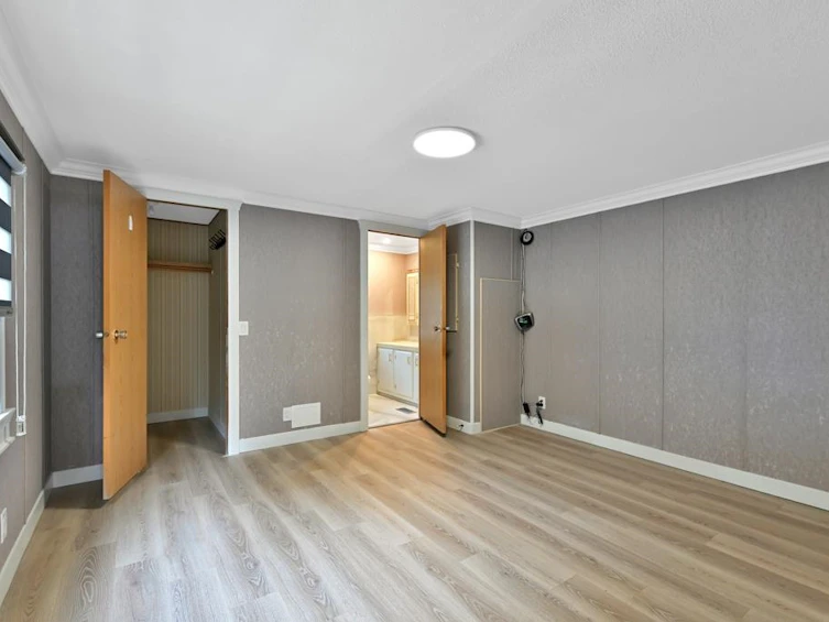 26161 Lougheed Highway, Maple Ridge, BC, V2W 1M3 - 35