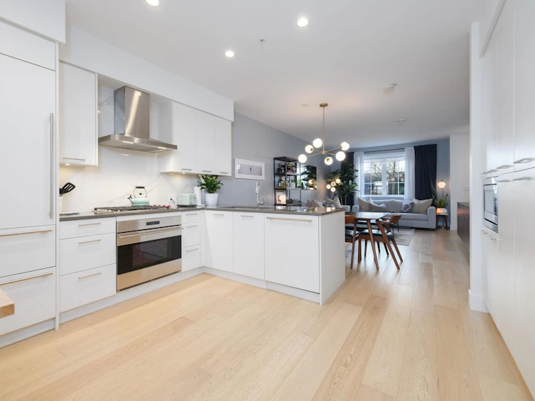 23-1133 Ridgewood Drive, North Vancouver, BC, V7R 0A4 - 9
