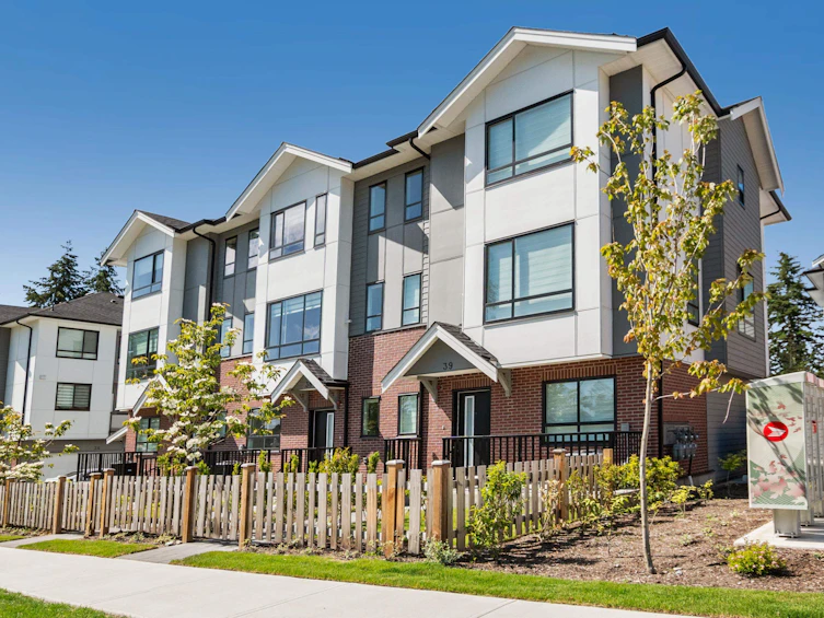24-12635 63 Avenue, Surrey, BC