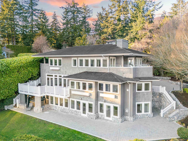 5741 Seaview Road, West Vancouver BC V7W 1P8