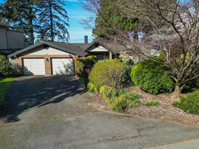 51 English Bluff Road, Delta, BC, V4M 2M4 - 2