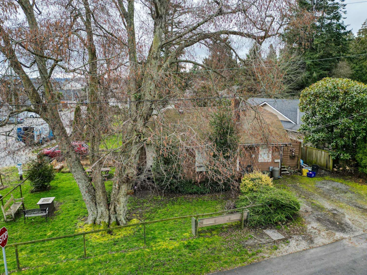 1501 Beach Grove Road, Delta, BC, V4L 1P1 - 6