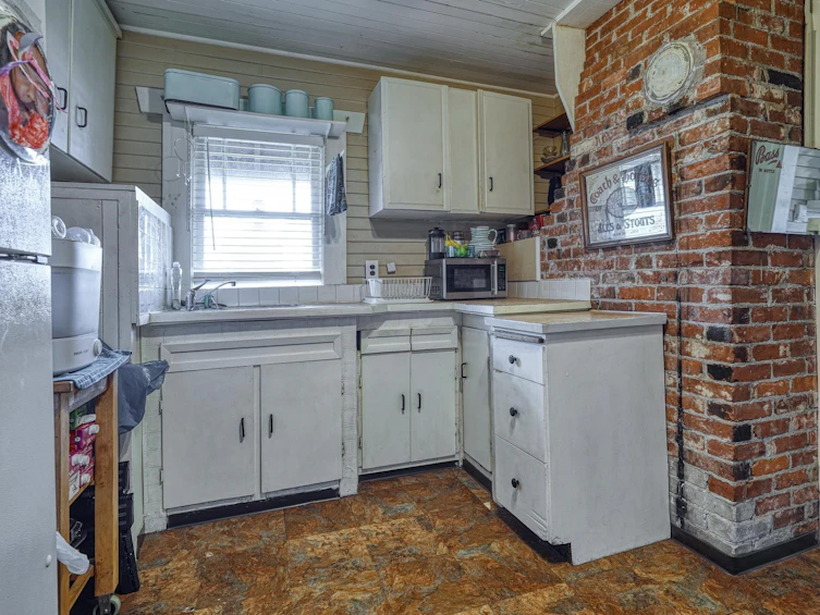 1501 Beach Grove Road, Delta, BC, V4L 1P1 - 22