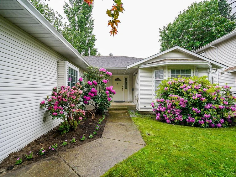 22110 122 Avenue, Maple Ridge, BC, V2X 3X6 - 2
