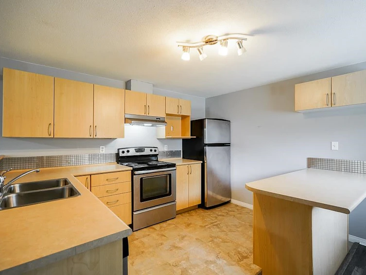 22110 122 Avenue, Maple Ridge, BC, V2X 3X6 - 6