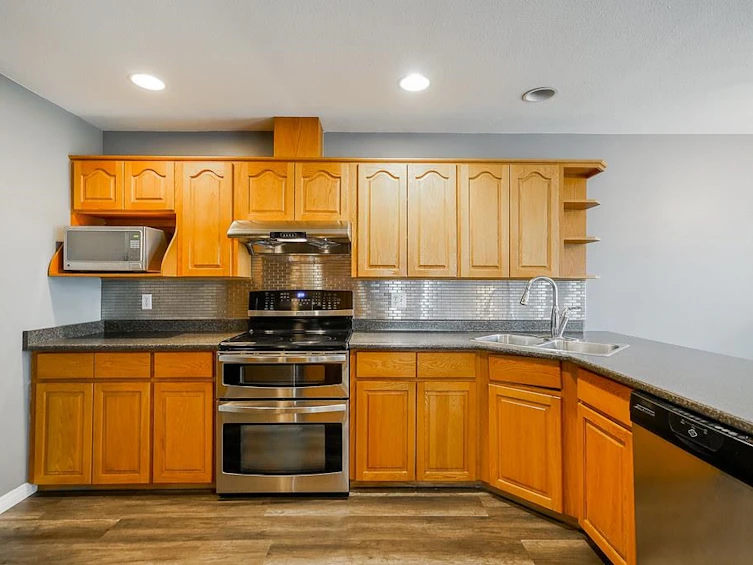 22110 122 Avenue, Maple Ridge, BC, V2X 3X6 - 20