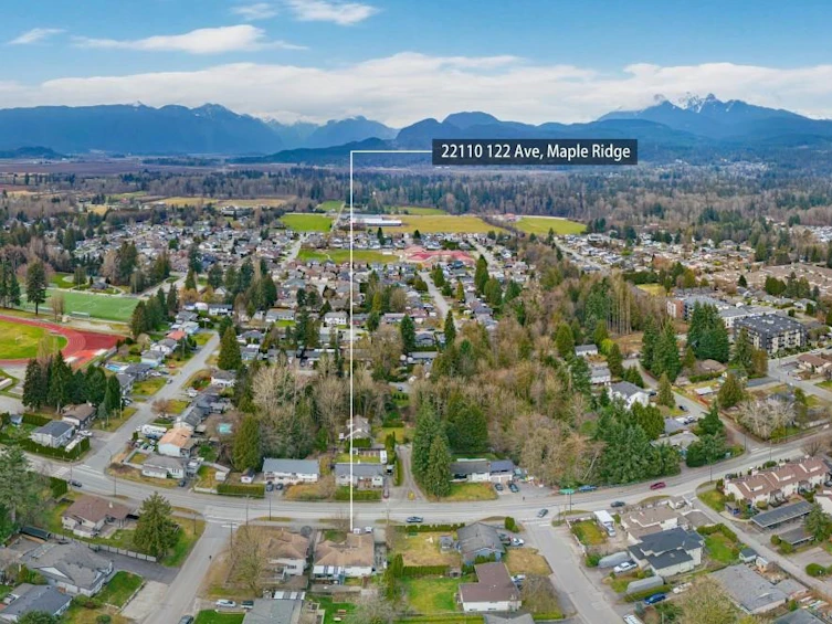 22110 122 Avenue, Maple Ridge, BC, V2X 3X6 - 38