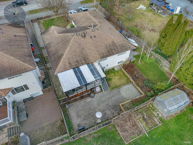 22110 122 Avenue, Maple Ridge, BC, V2X 3X6 - 35