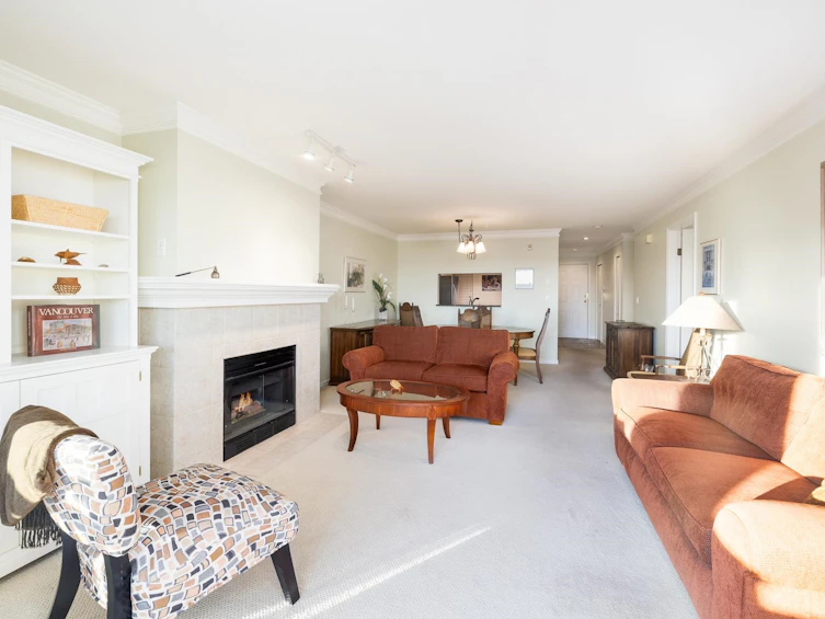 209-257 E Keith Road, North Vancouver, BC, V7L 1V4 - 3