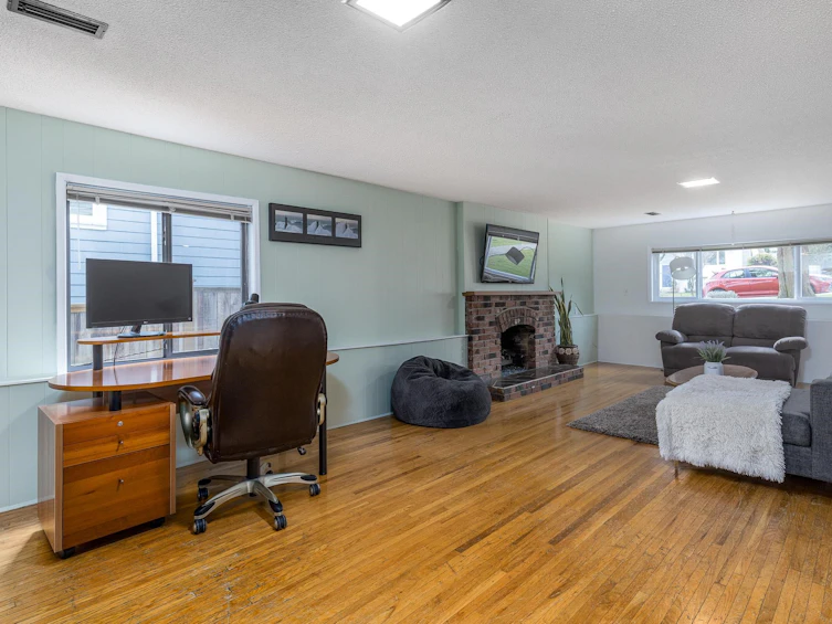325 Hoult Street, New Westminster, BC, V3L 4X2 - 31