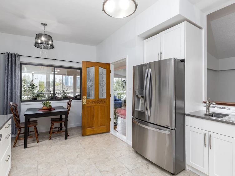 325 Hoult Street, New Westminster, BC, V3L 4X2 - 4