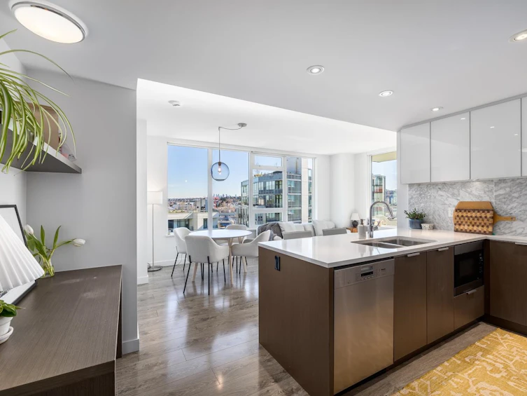 1109-110 Switchmen Street, Vancouver, BC, V6A 0C6 - 2