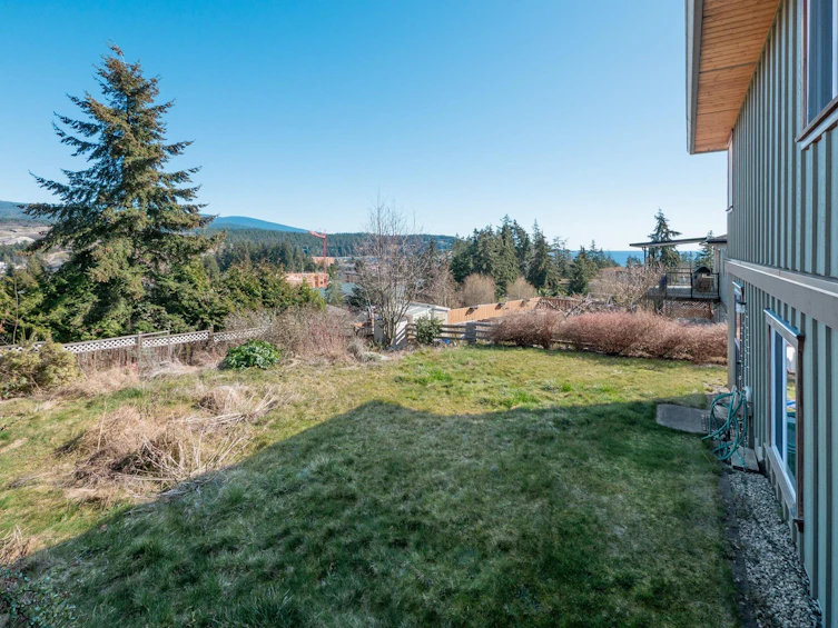5878 Medusa Street, Sechelt, BC, V0N 3A0 - 31