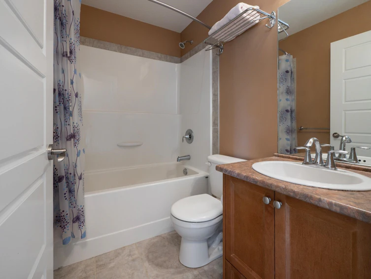 5878 Medusa Street, Sechelt, BC, V0N 3A0 - 15
